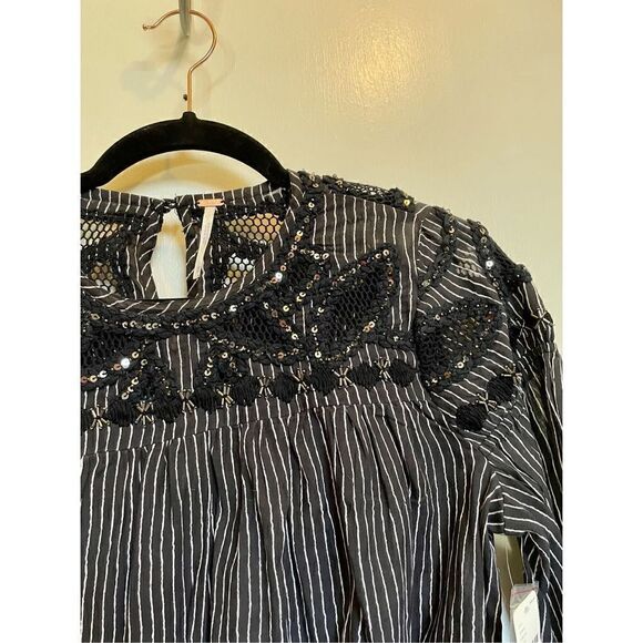 NWT FREE PEOPLE DREAM AWAY EMBROIDERED TOP, szXS - Picture 9 of 13